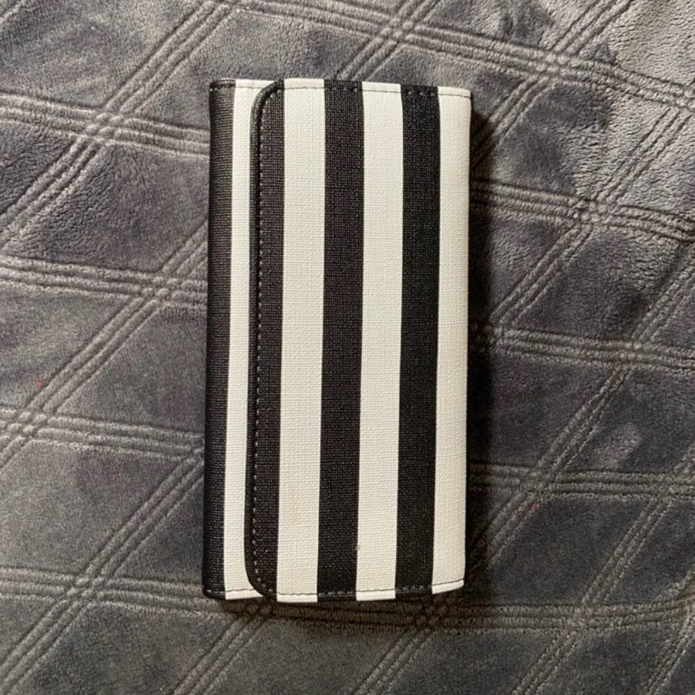 Black and White Striped Wallet